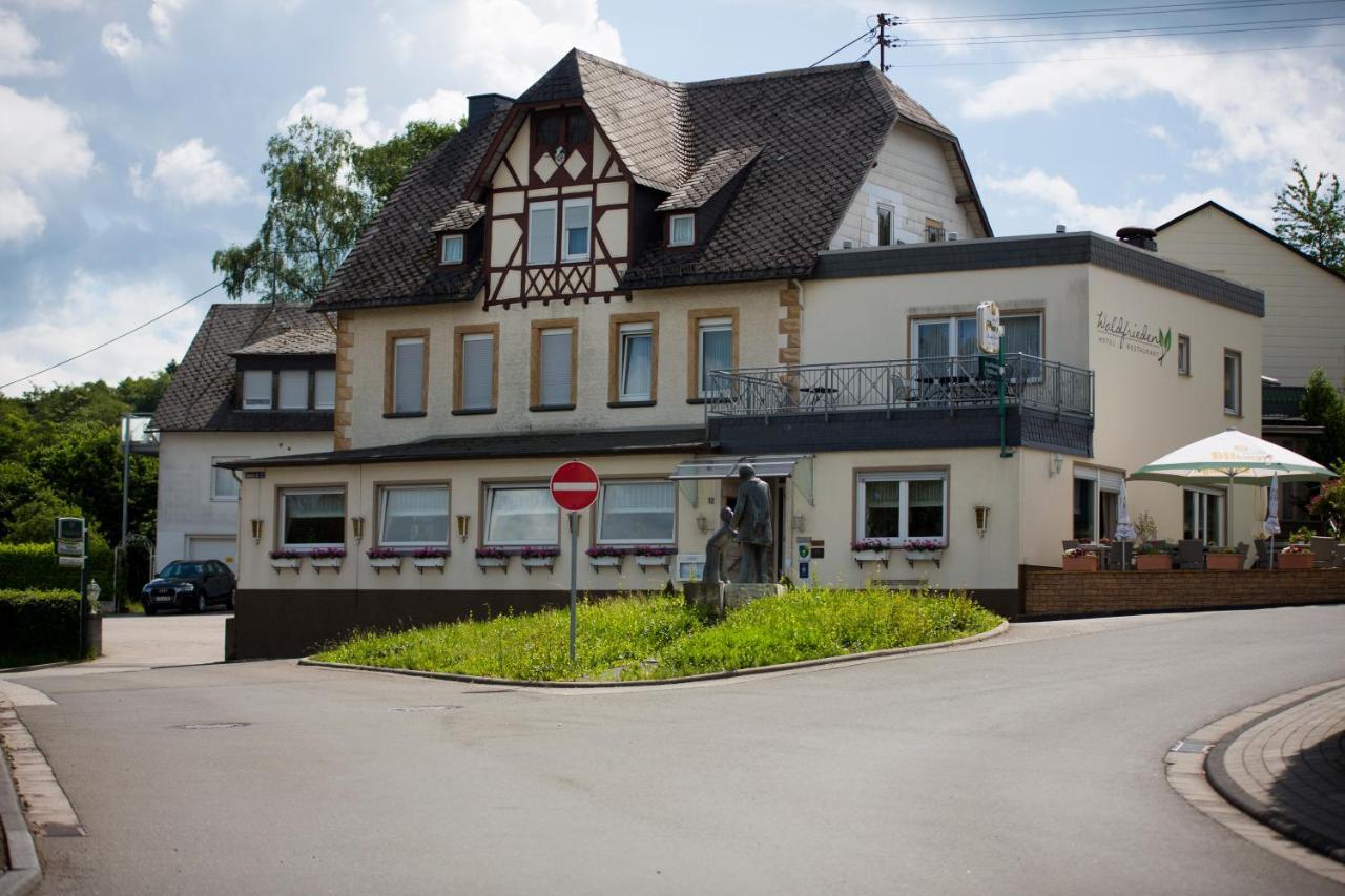 Hotel Waldfrieden エンメルスハウゼン エクステリア 写真